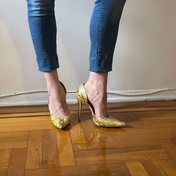 Bakers Allison Yellow Gold D'Orsay Heels 11US - Picture 2 of 7